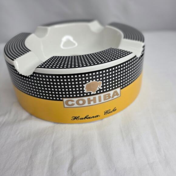 Large Round Ceramic  4 Cigar  Rest Holder Ashtray Black, Yellow White - Picture 2 of 12